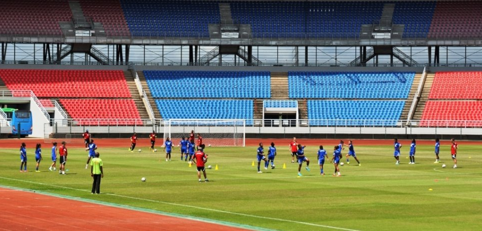 Durante el entrenamiento de la mañana. 